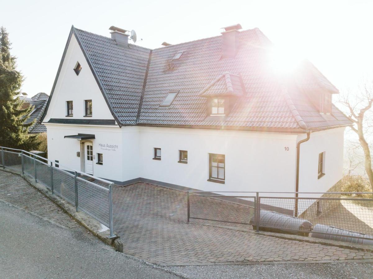 Haus Aussicht - Ferienwohnungen Velden Velden am Woerthersee Ngoại thất bức ảnh